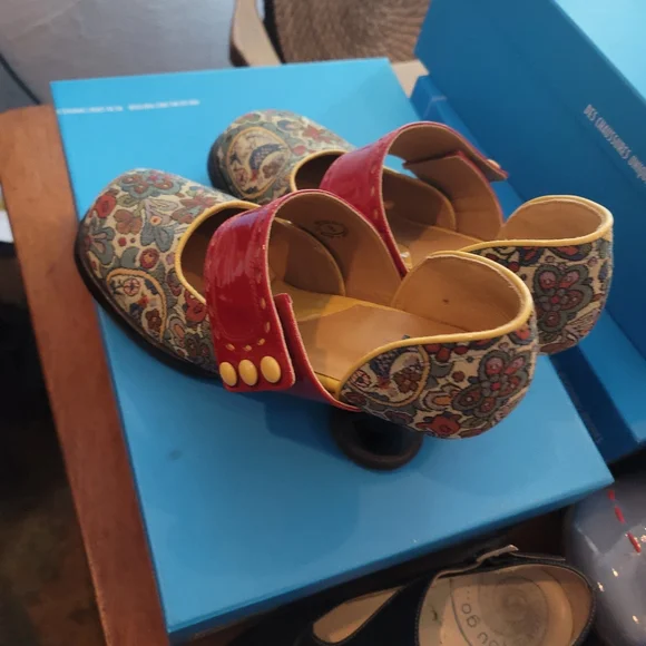 John Fluevog Zaza (8) - Picture 6 of 7